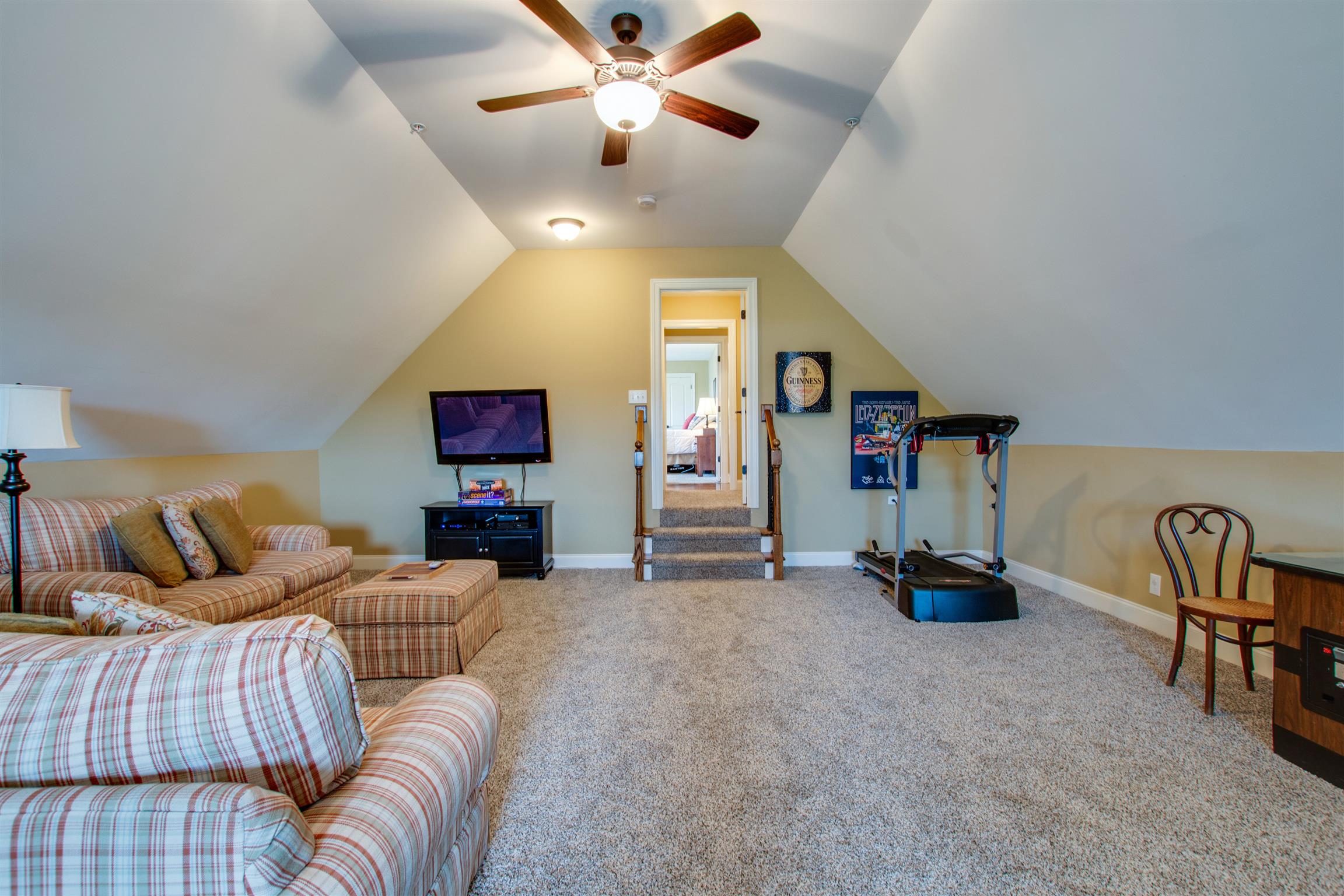 9610 Mona Road Murfreesboro, TN 37129 - Photo 24 of 30 Tall ceilings, a great space for a recreational/entertaining room!