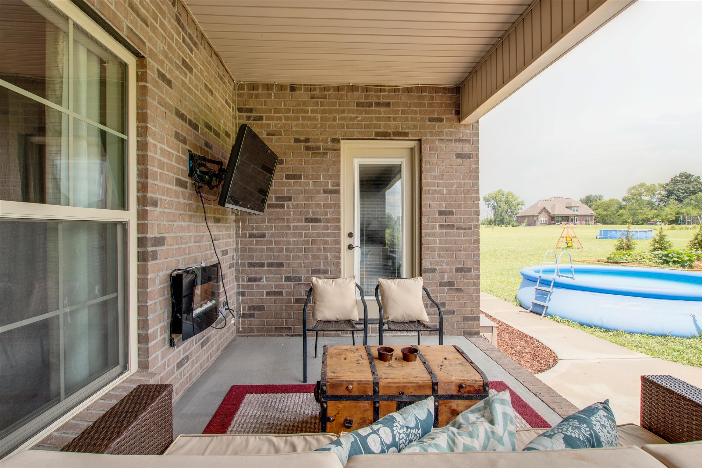 9610 Mona Road Murfreesboro, TN 37129 - Photo 25 of 30 Covered back patio, the perfect spot to relax