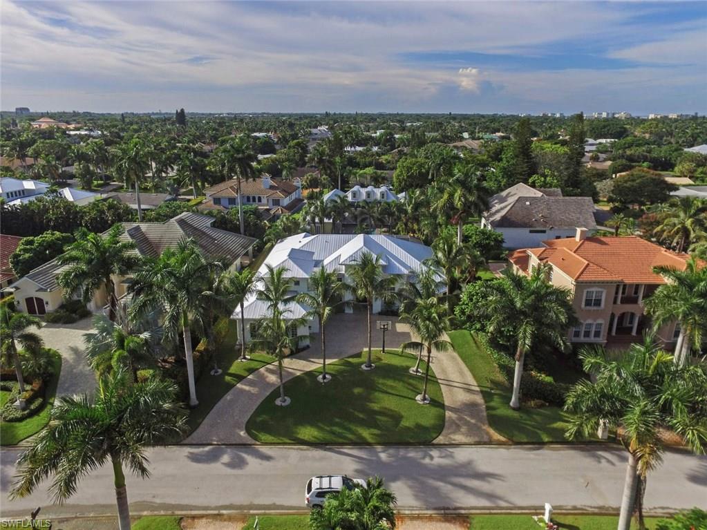 516 Portside Drive Naples, FL 34103 - Photo 25 of 25 a view of a city