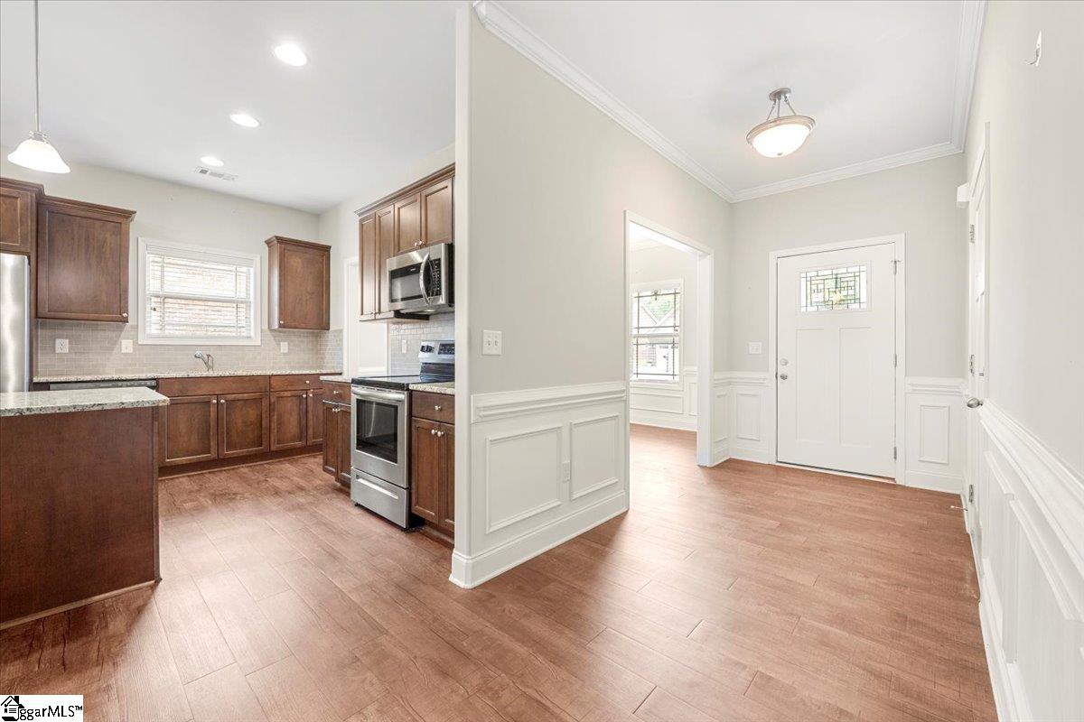 207 Friend Street Anderson, SC 29621 - Photo 5 of 31