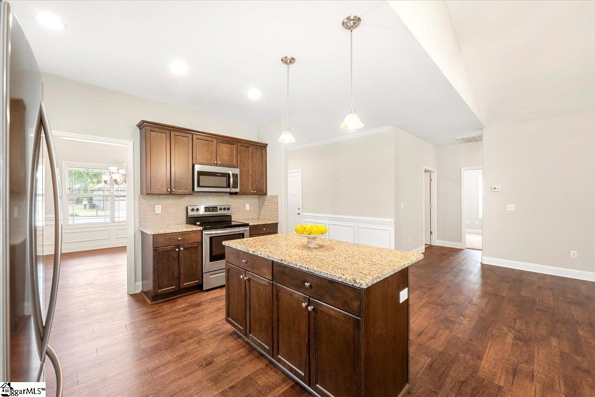 207 Friend Street Anderson, SC 29621 - Photo 10 of 31