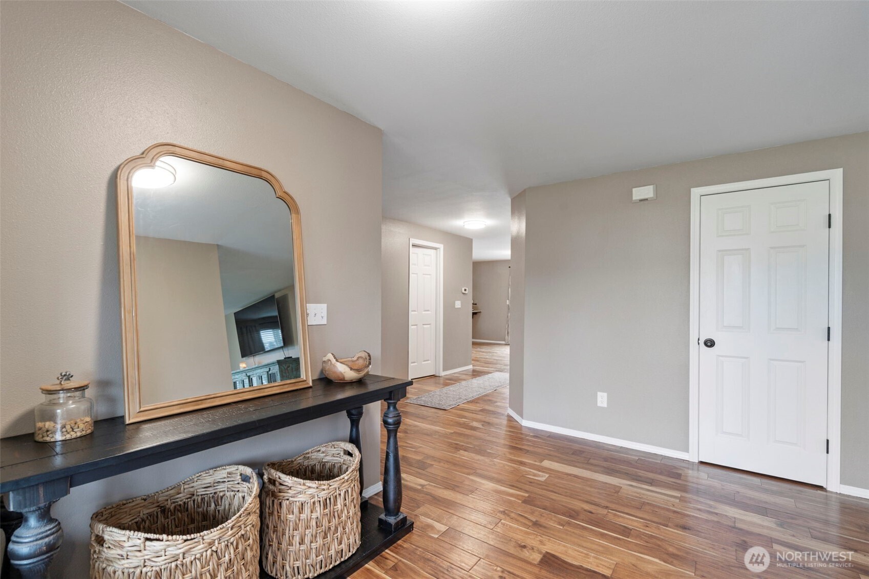 140 Garrett Loop Chehalis, WA 98532 - Photo 12 of 38 a living room with furniture and a wooden floor