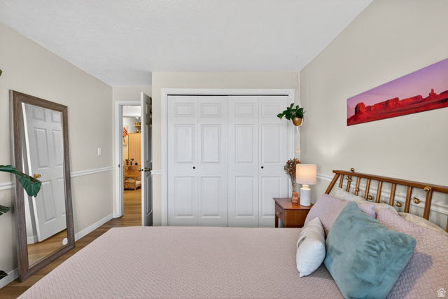380 Luzern Road Midway, UT 84049 - Photo 51 of 74 Neutral wall paint with chair rail molding