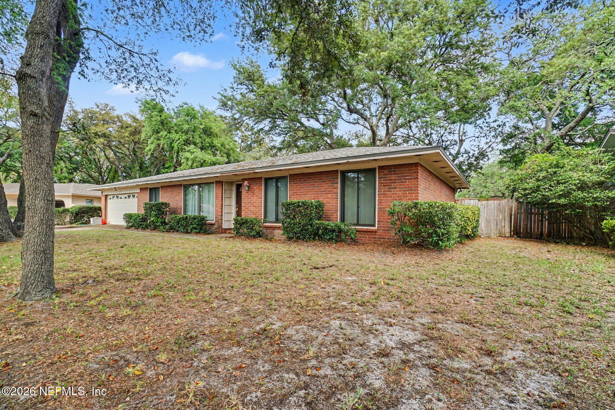 3991 Post Oak Road North Jacksonville, FL 32277 - Photo 2 of 24 002_file_7890