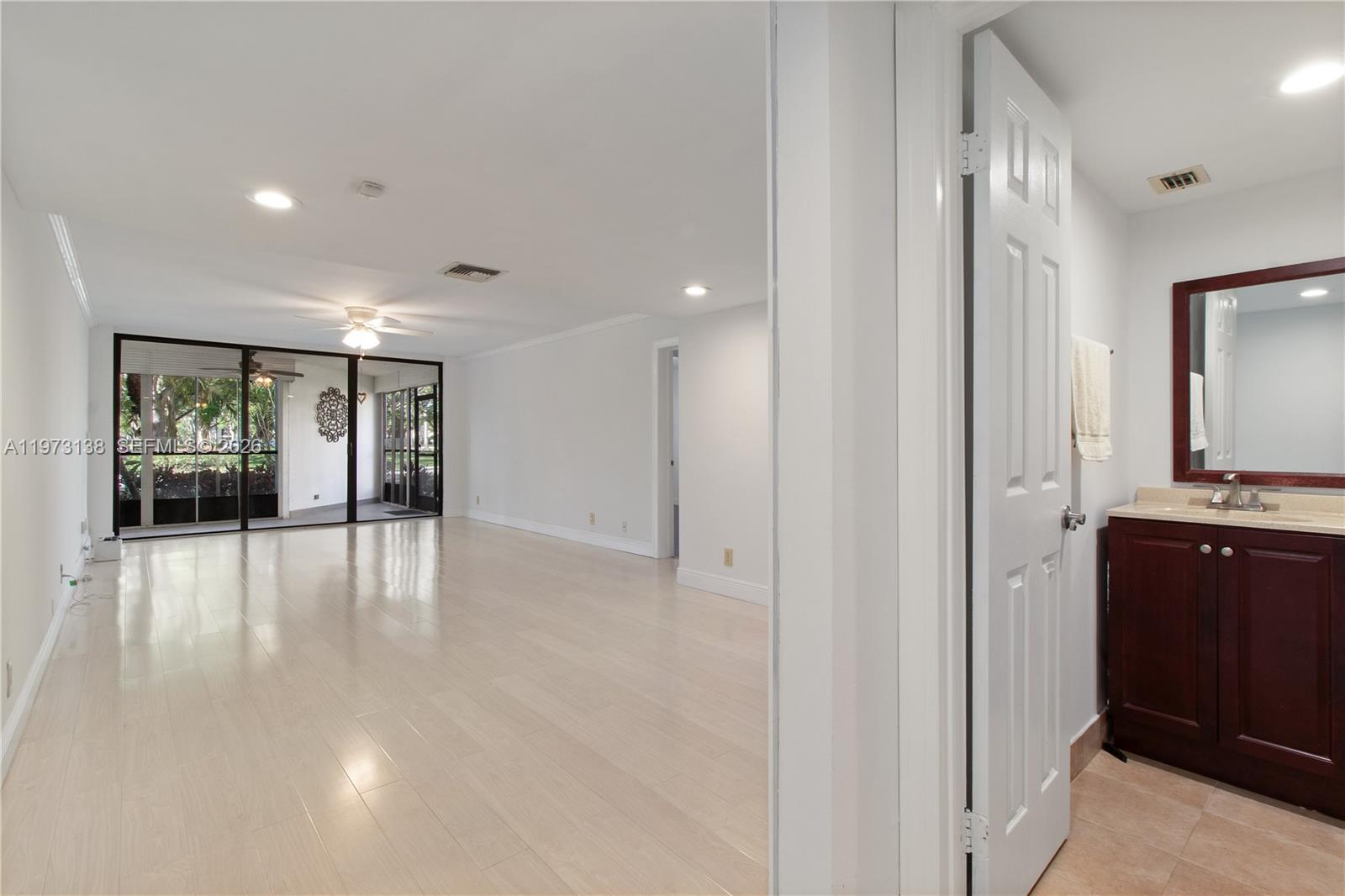 16401 Golf Club Road, Unit 102 Weston, FL 33326 - Photo 5 of 20