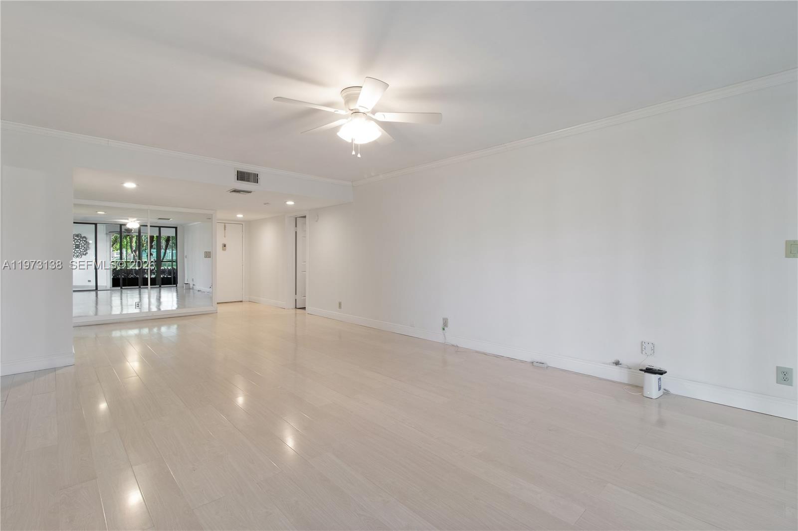 16401 Golf Club Road, Unit 102 Weston, FL 33326 - Photo 6 of 20