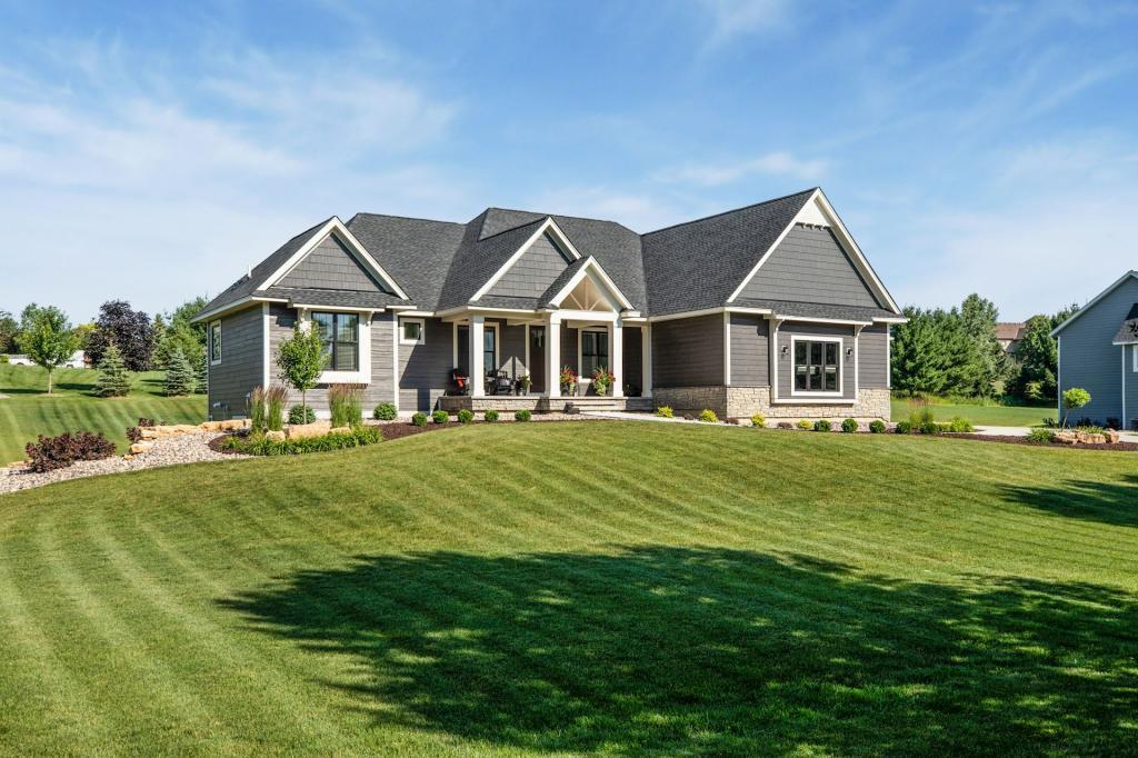 338 Lindsay Road Hudson, WI 54016 - Photo 1 of 1 Gallery Image 1