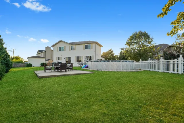 $440,000 | 1514 Spring Oaks Drive, Joliet, IL 60431