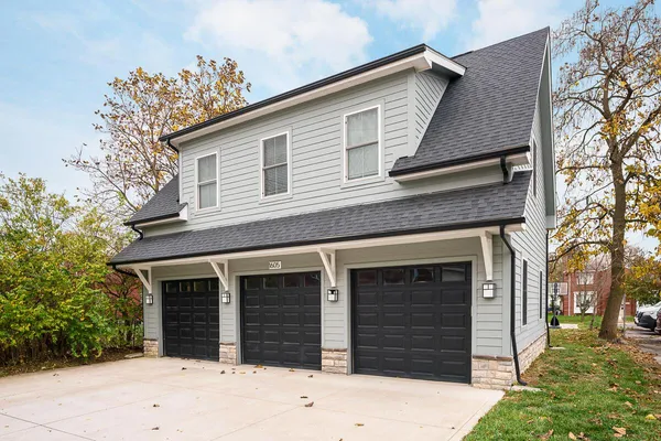 $1,795 | 1605 Elmwood Avenue, Columbus, OH 43212