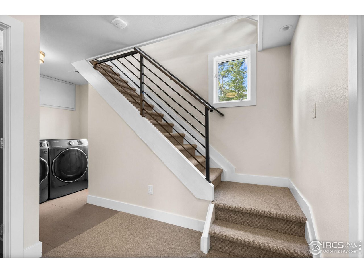 1346 Deer Trail Road Boulder, CO 80302 - Photo 31 of 40 a view of entryway and washer and dryer