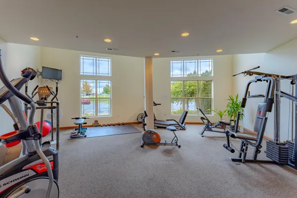 $279,900 | 230 Hilldale Drive, Unit 1304, Hartford, WI 53027