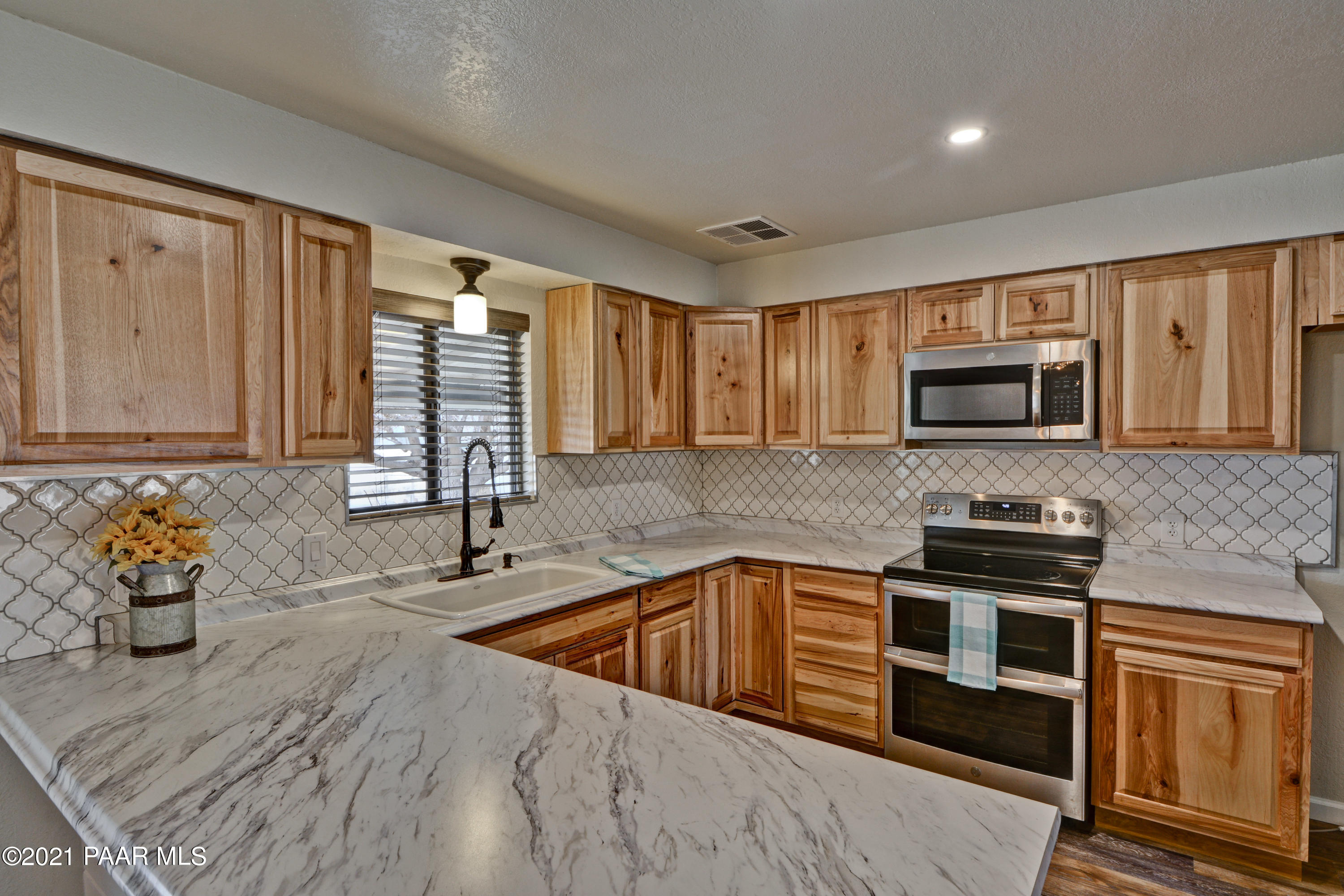 18603 Jerry Holbrook Road Peeples Valley, AZ 86332 - Photo 11 of 42 Jerry Holbrook (15)