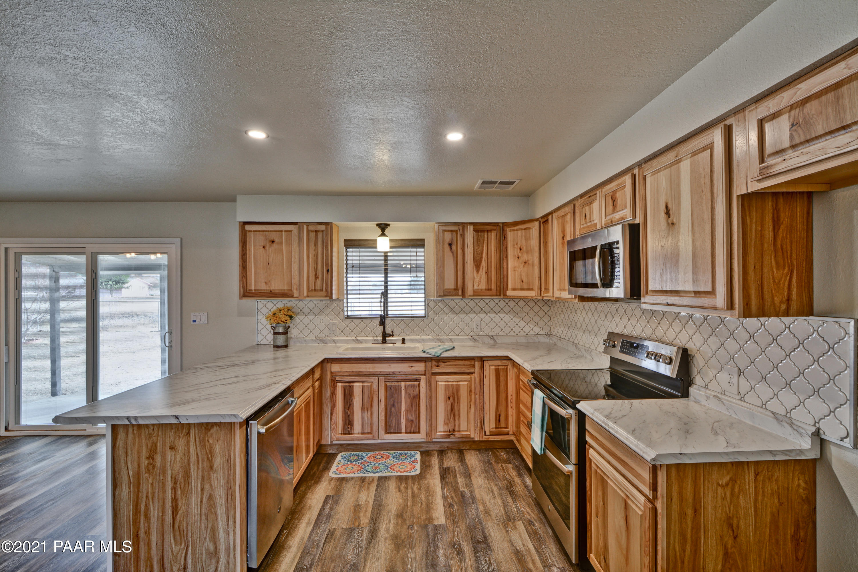 18603 Jerry Holbrook Road Peeples Valley, AZ 86332 - Photo 2 of 42 Jerry Holbrook (12)
