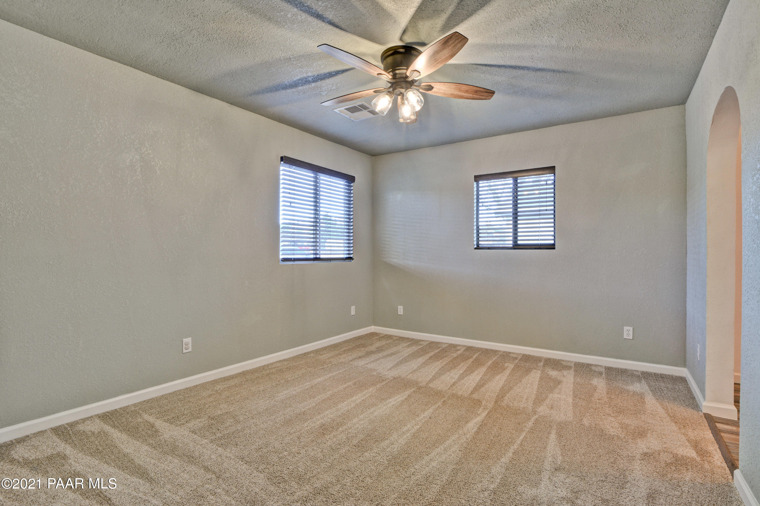 18603 Jerry Holbrook Road Peeples Valley, AZ 86332 - Photo 21 of 42 Jerry Holbrook (24)