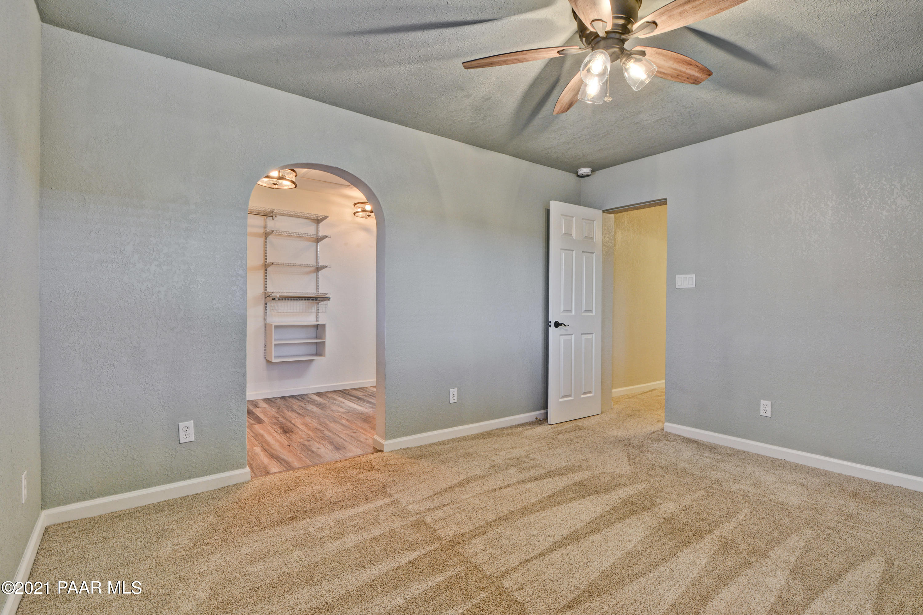 18603 Jerry Holbrook Road Peeples Valley, AZ 86332 - Photo 22 of 42 Jerry Holbrook (25)