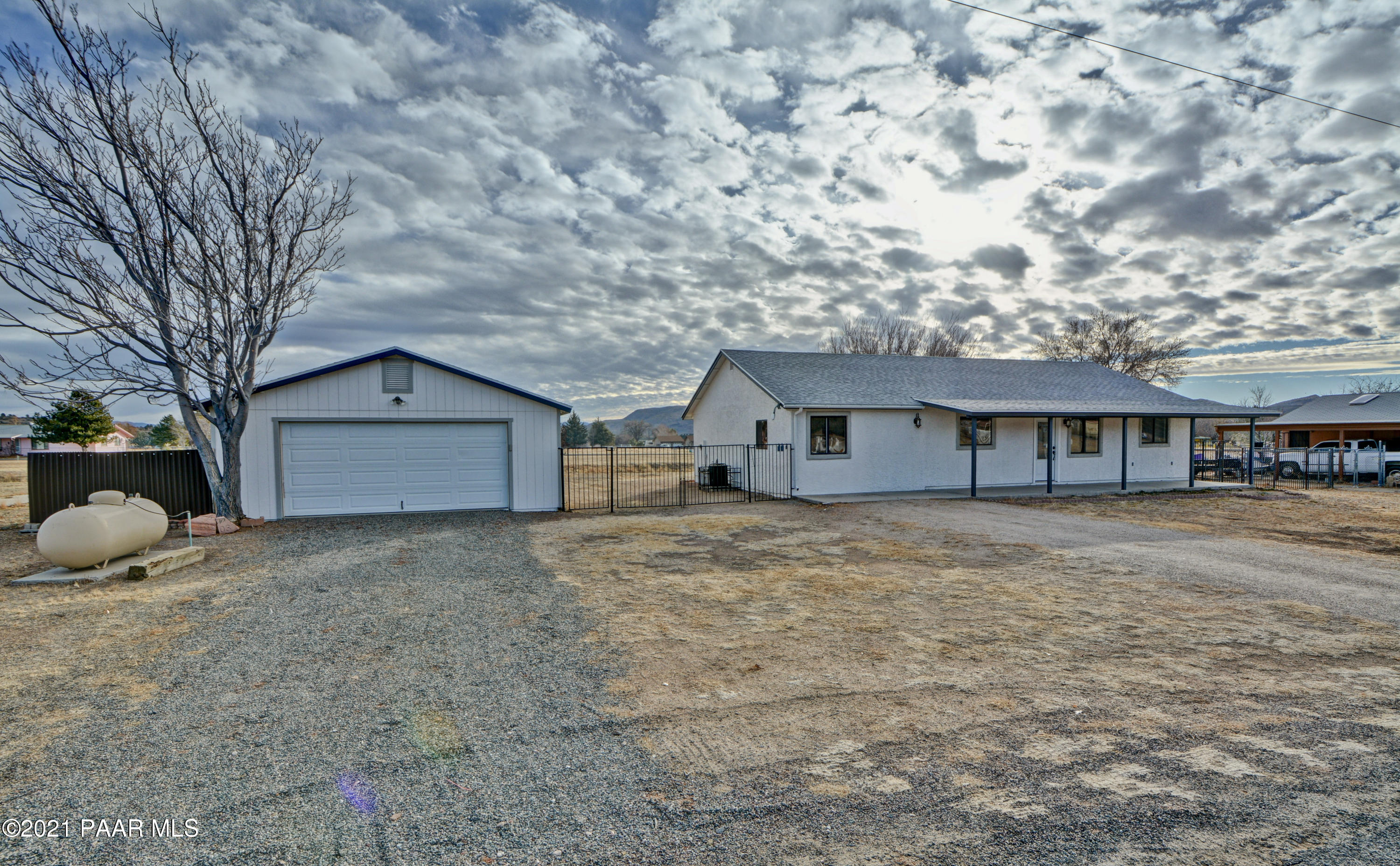 18603 Jerry Holbrook Road Peeples Valley, AZ 86332 - Photo 6 of 42 Jery Holbrook Rd