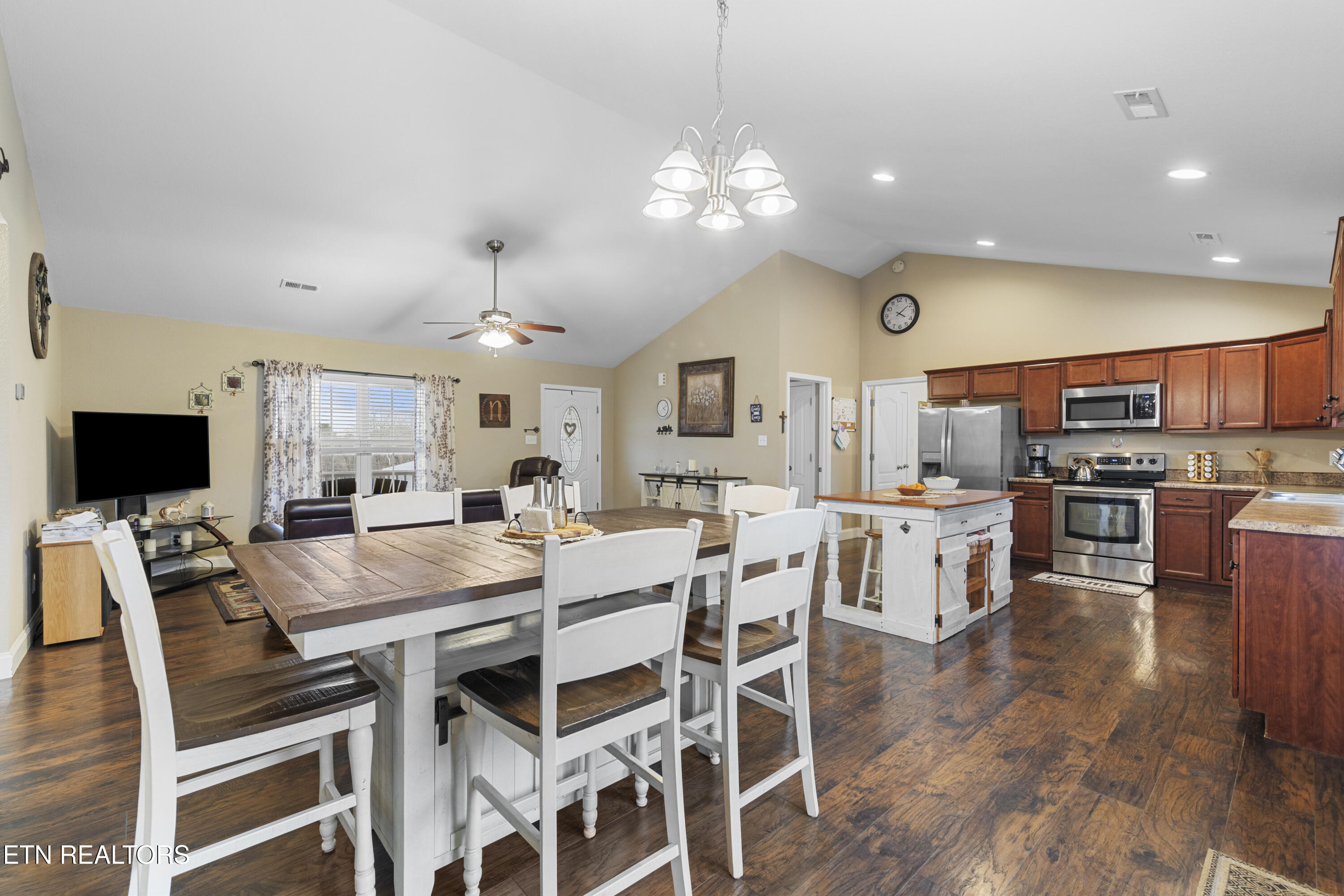 5433 Old Niles Ferry Road Maryville, TN 37801 - Photo 12 of 38 030A0249