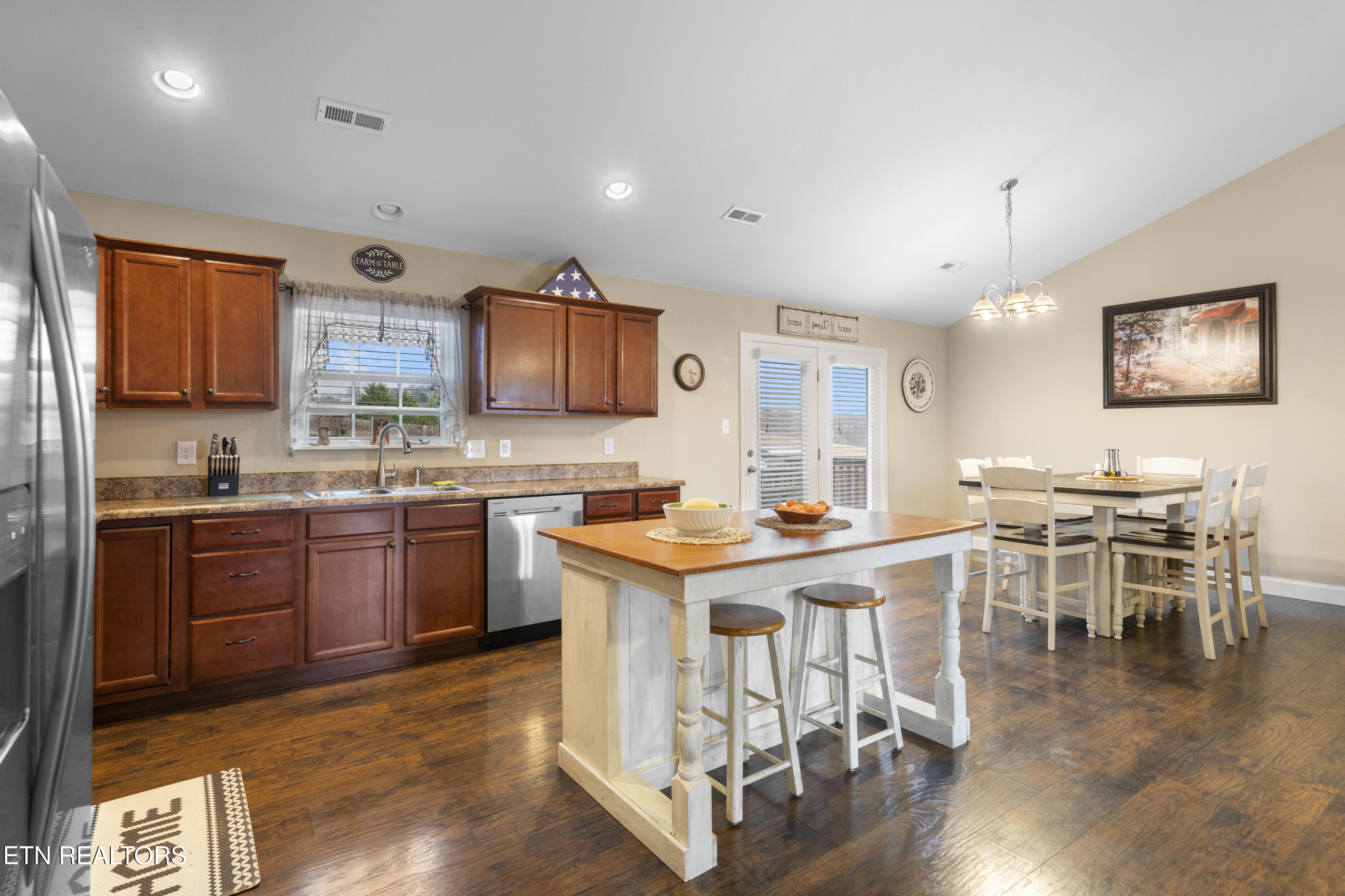 5433 Old Niles Ferry Road Maryville, TN 37801 - Photo 15 of 38 030A0089