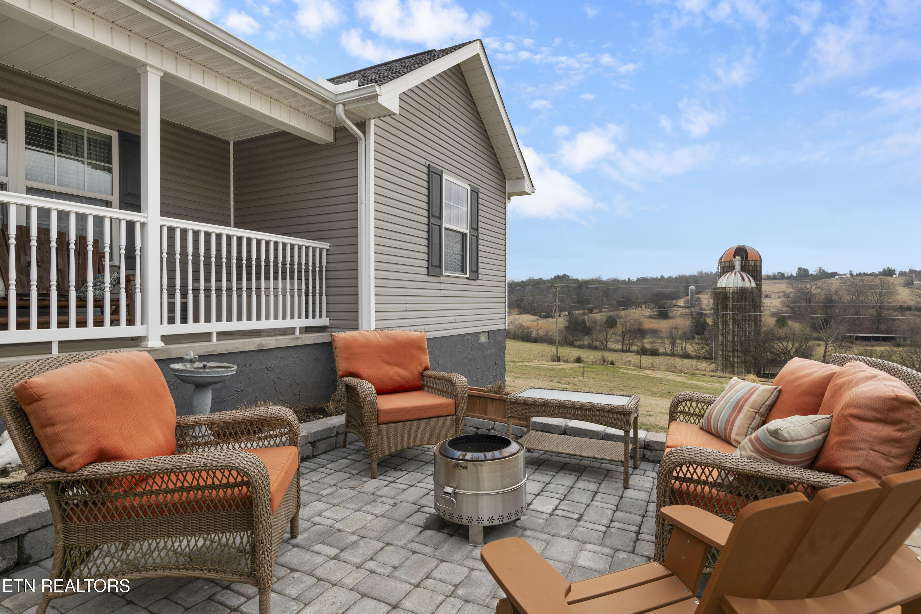 5433 Old Niles Ferry Road Maryville, TN 37801 - Photo 4 of 38 030A0008