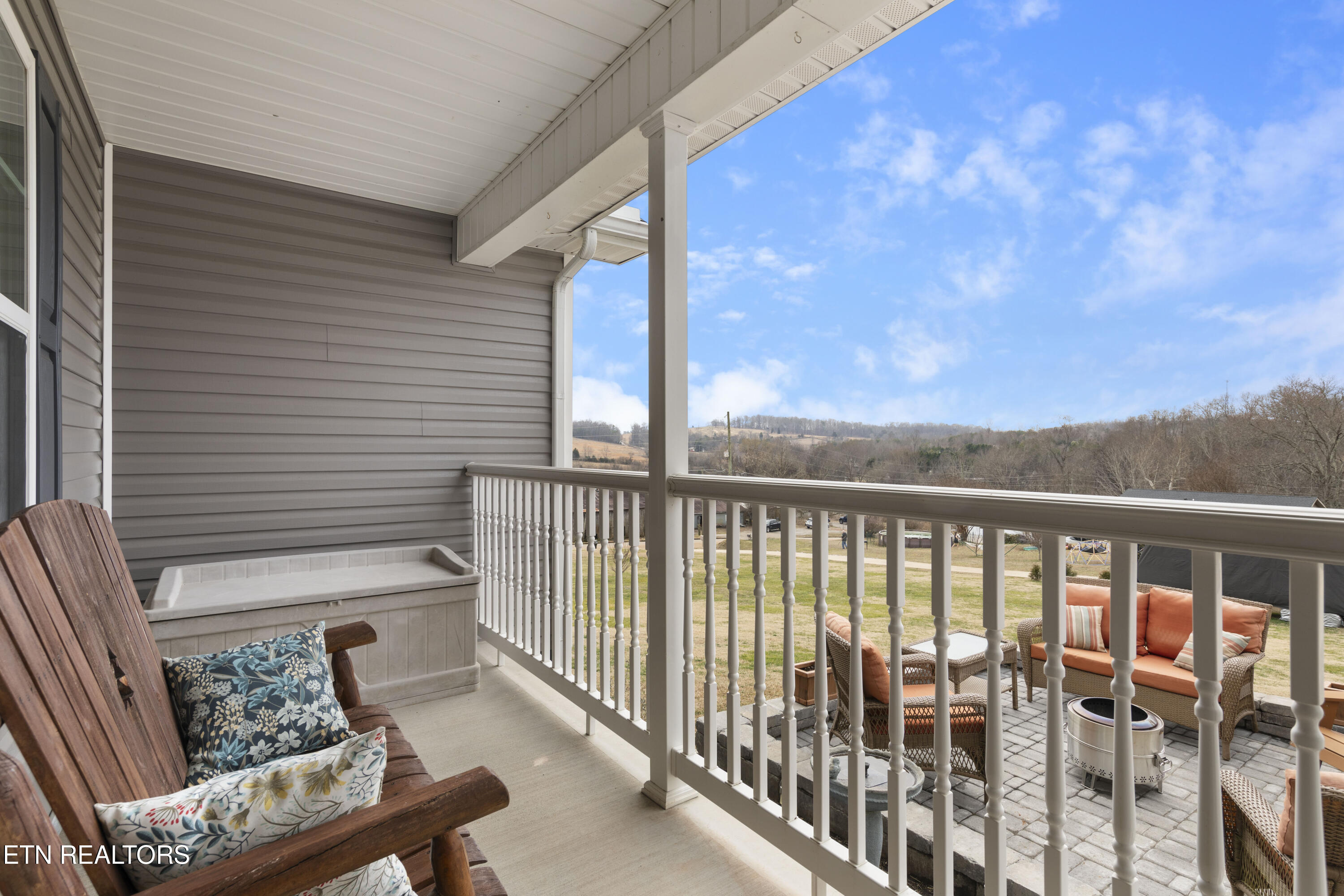 5433 Old Niles Ferry Road Maryville, TN 37801 - Photo 5 of 38 030A0026