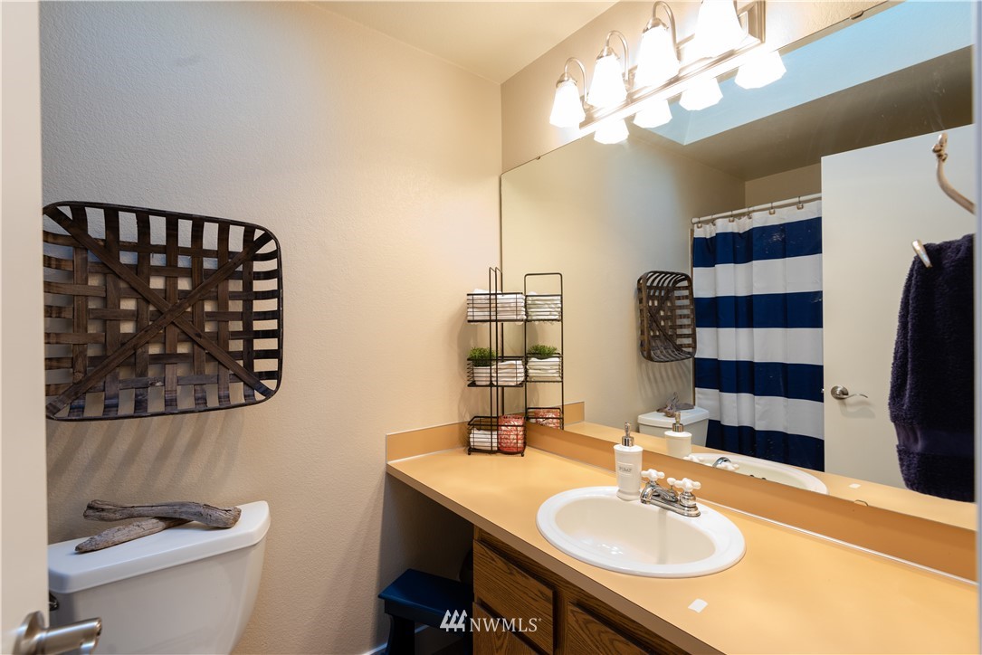 17120 17th Avenue Southeast Bothell, WA 98012 - Photo 14 of 20 Gallery Image 14
