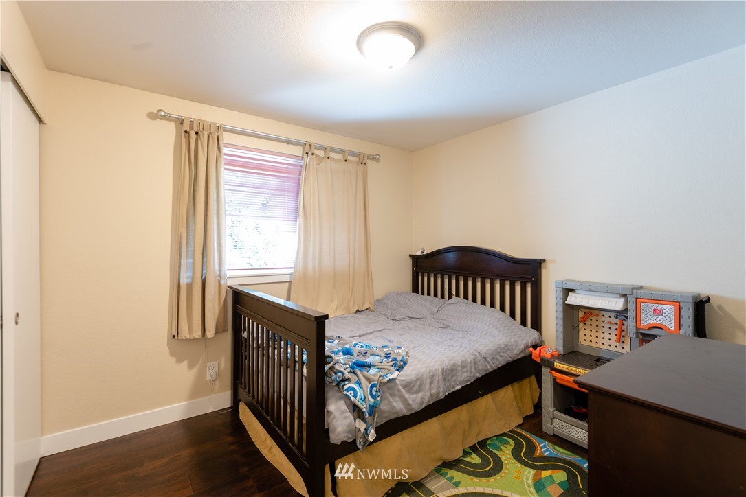 17120 17th Avenue Southeast Bothell, WA 98012 - Photo 18 of 20 Gallery Image 18