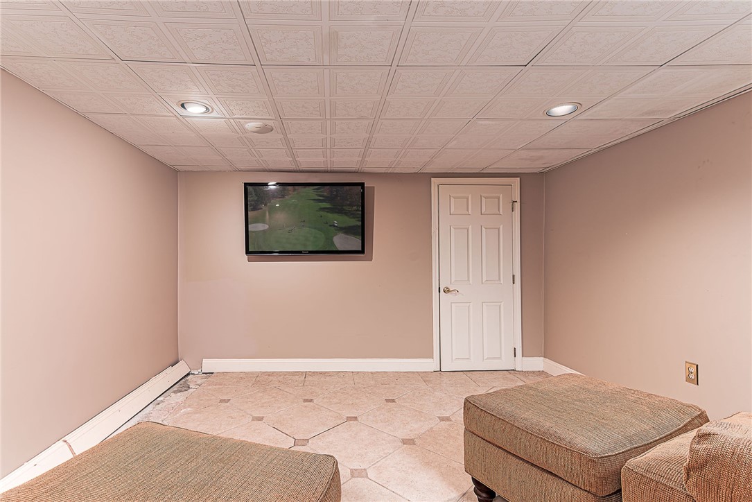 1840 Harkney Hill Road Coventry, RI 02816 - Photo 35 of 50 Gallery Image 35