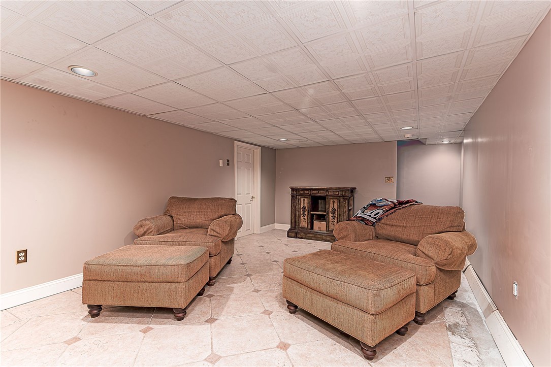 1840 Harkney Hill Road Coventry, RI 02816 - Photo 36 of 50 Gallery Image 36