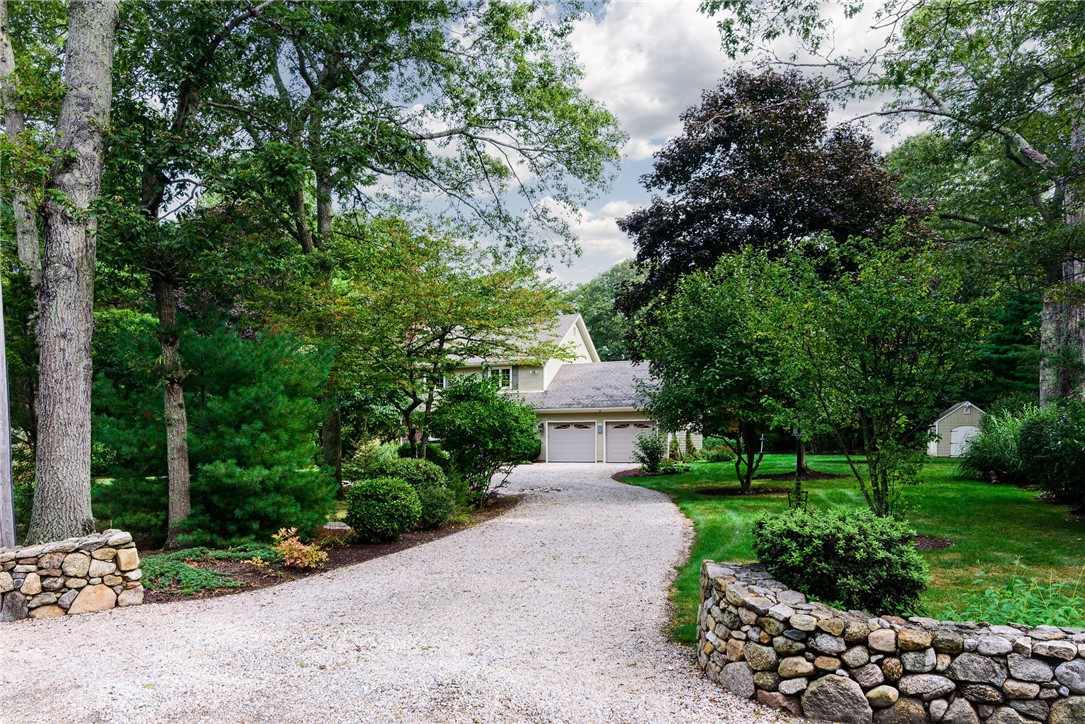1840 Harkney Hill Road Coventry, RI 02816 - Photo 5 of 50 Gallery Image 5