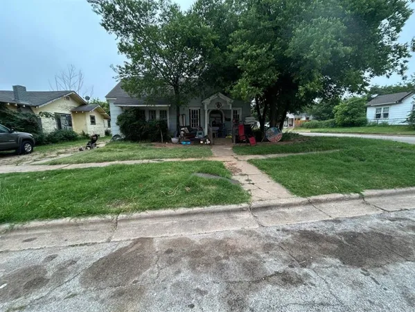 $40,000 | 2100 Brown Street, Wichita Falls, TX 76309