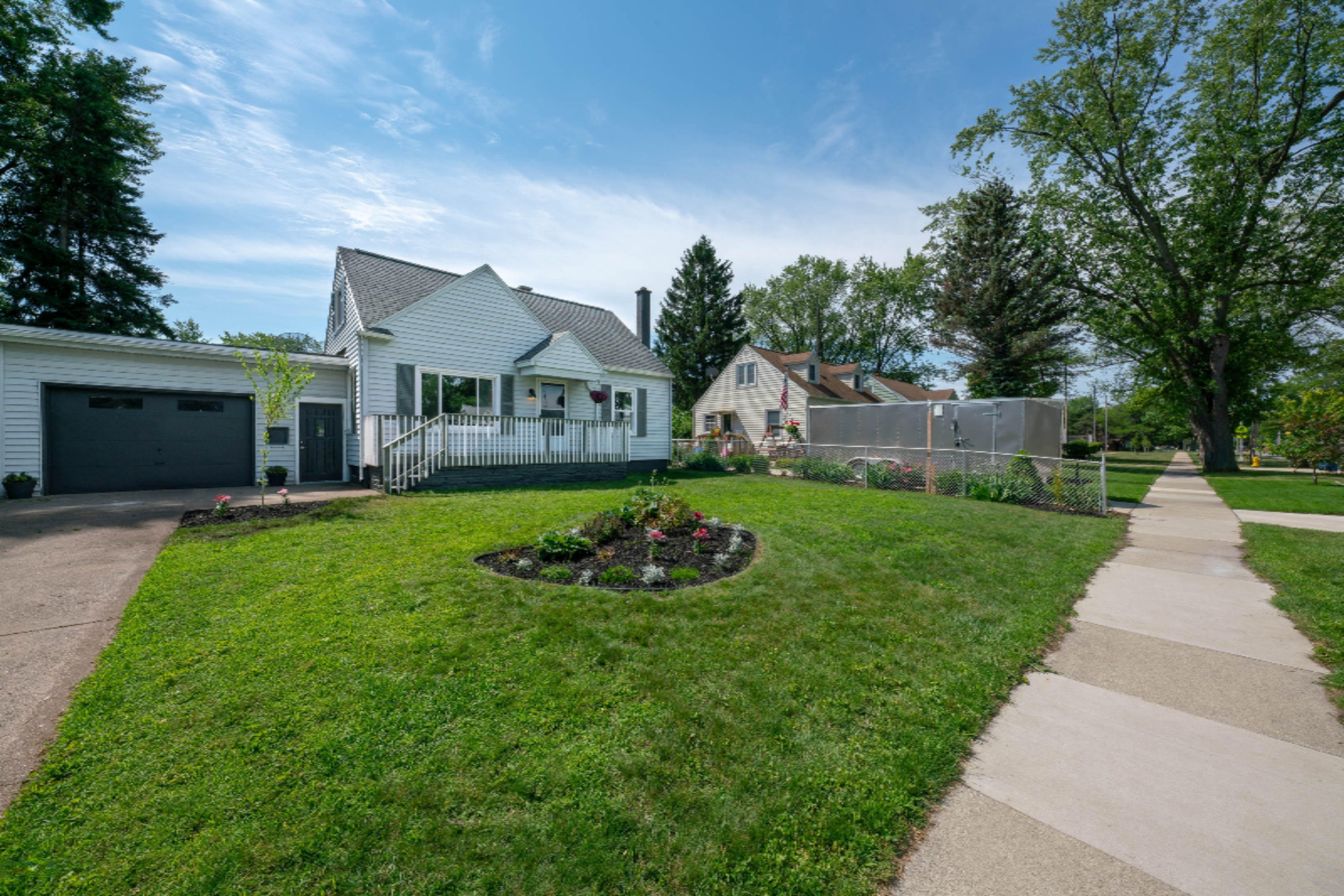 3068 Roosevelt Road Muskegon, MI 49441 - Photo 3 of 43 3068 Roosevelt Road-37