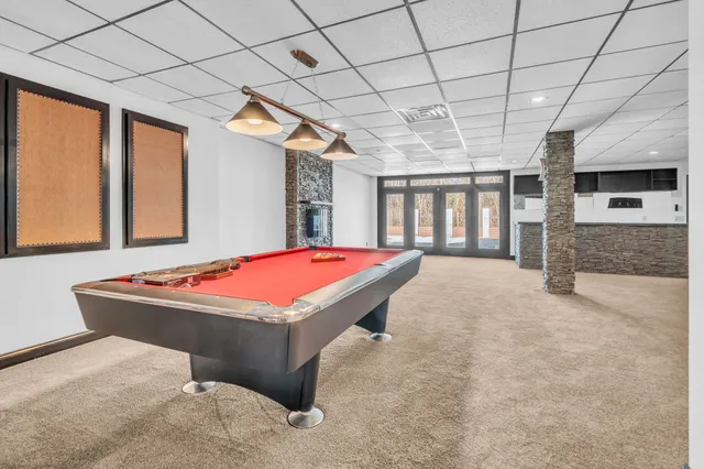 a view of empty room