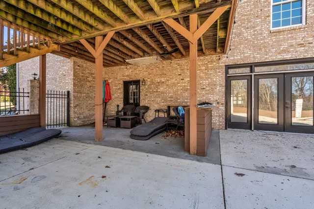 $850,000 | 1094 Paradise Drive, Greenbrier, TN 37073