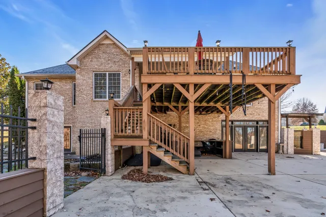 $850,000 | 1094 Paradise Drive, Greenbrier, TN 37073