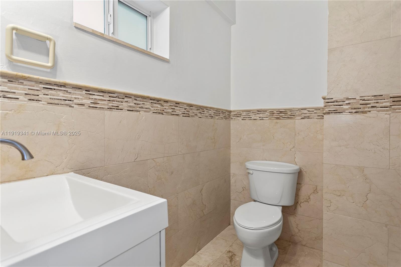 9940 Southwest 62nd Street Miami, FL 33173 - Photo 19 of 28 3rd Bathroom with Shower/in-law quarters