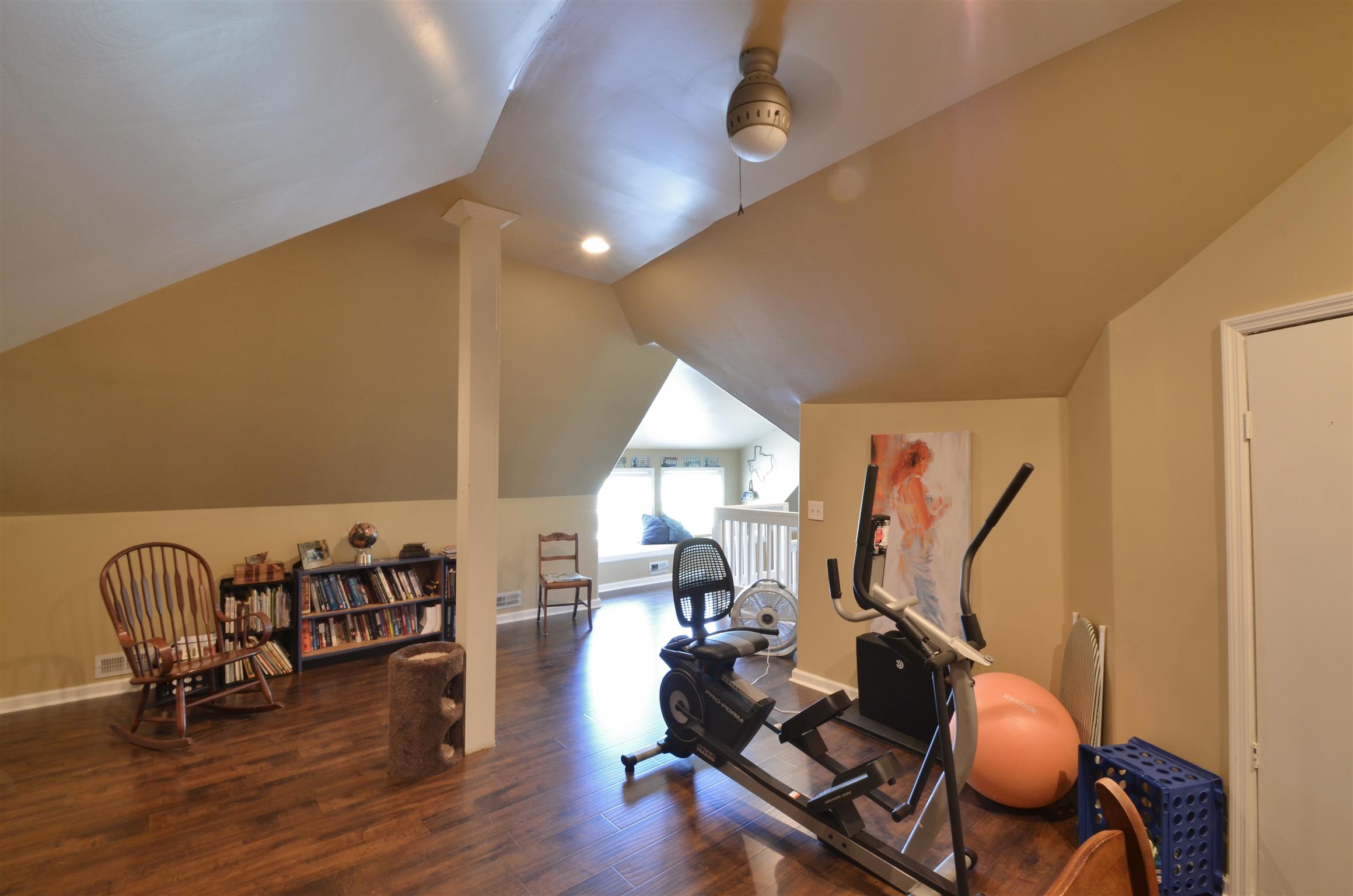 391 Vesta Road Lebanon, TN 37090 - Photo 21 of 24 a view of a room with gym equipment