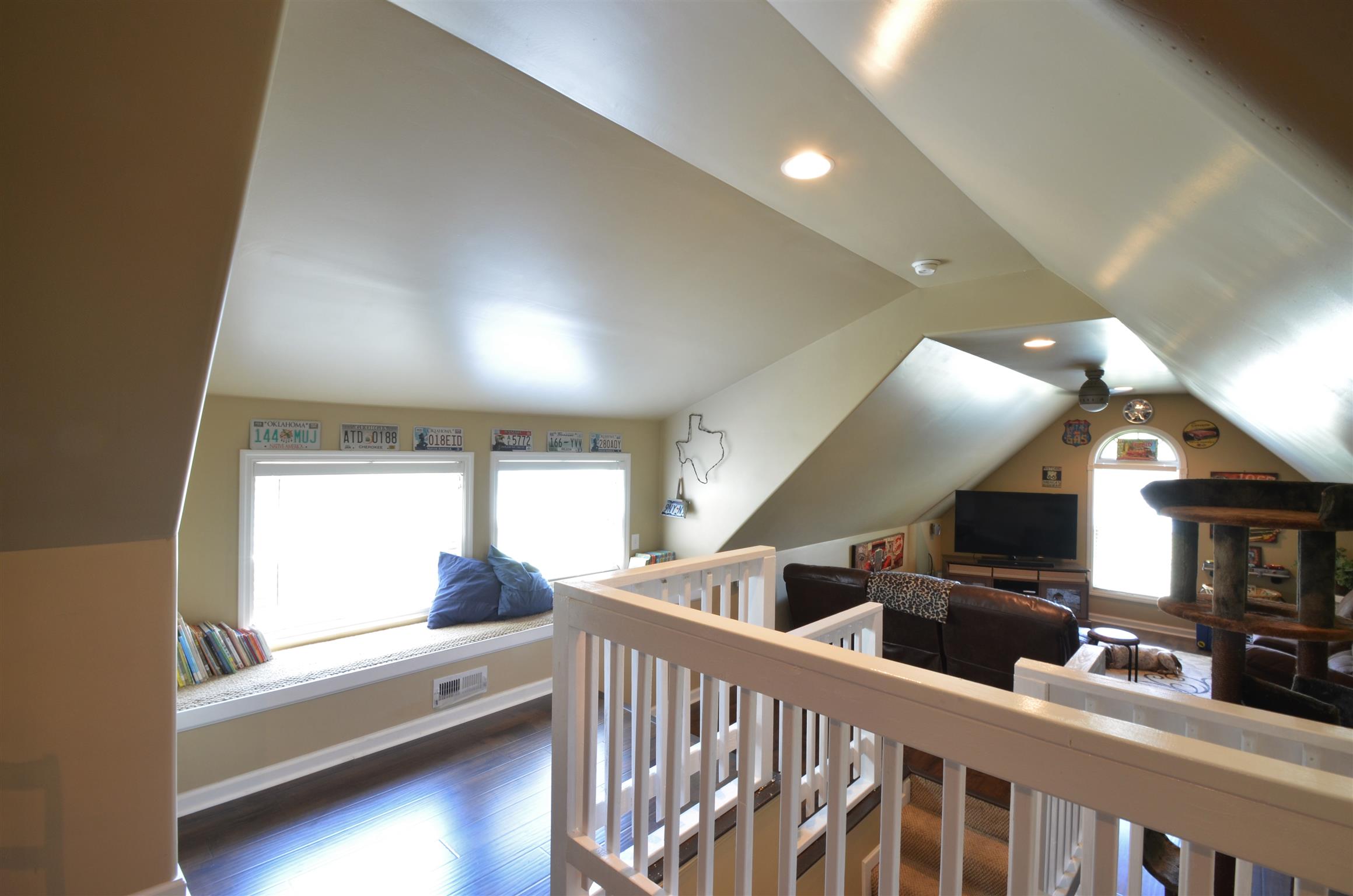 391 Vesta Road Lebanon, TN 37090 - Photo 22 of 24 a view of a living room and a flat screen tv