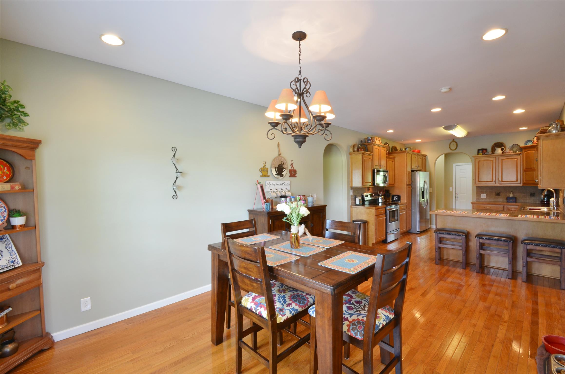 391 Vesta Road Lebanon, TN 37090 - Photo 9 of 24 a view of a dining room with furniture and chandelier