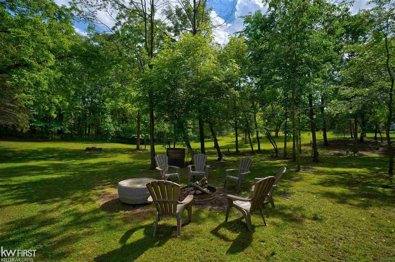 4280 North Henderson Road Davison, MI 48423 - Photo 18 of 59