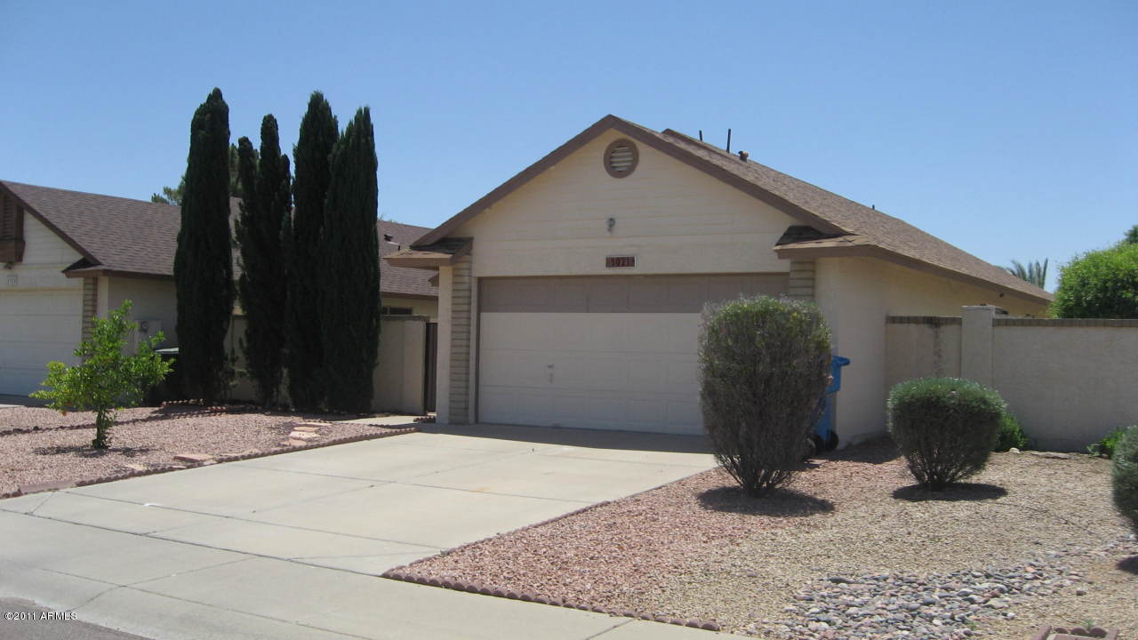 1921 East Wagoner Road Phoenix, AZ 85022 - Photo 1 of 1 IMG_7460