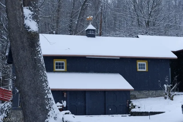 $1,350,000 | 967 McAfee Glenwood Road, Vernon, NJ 07418