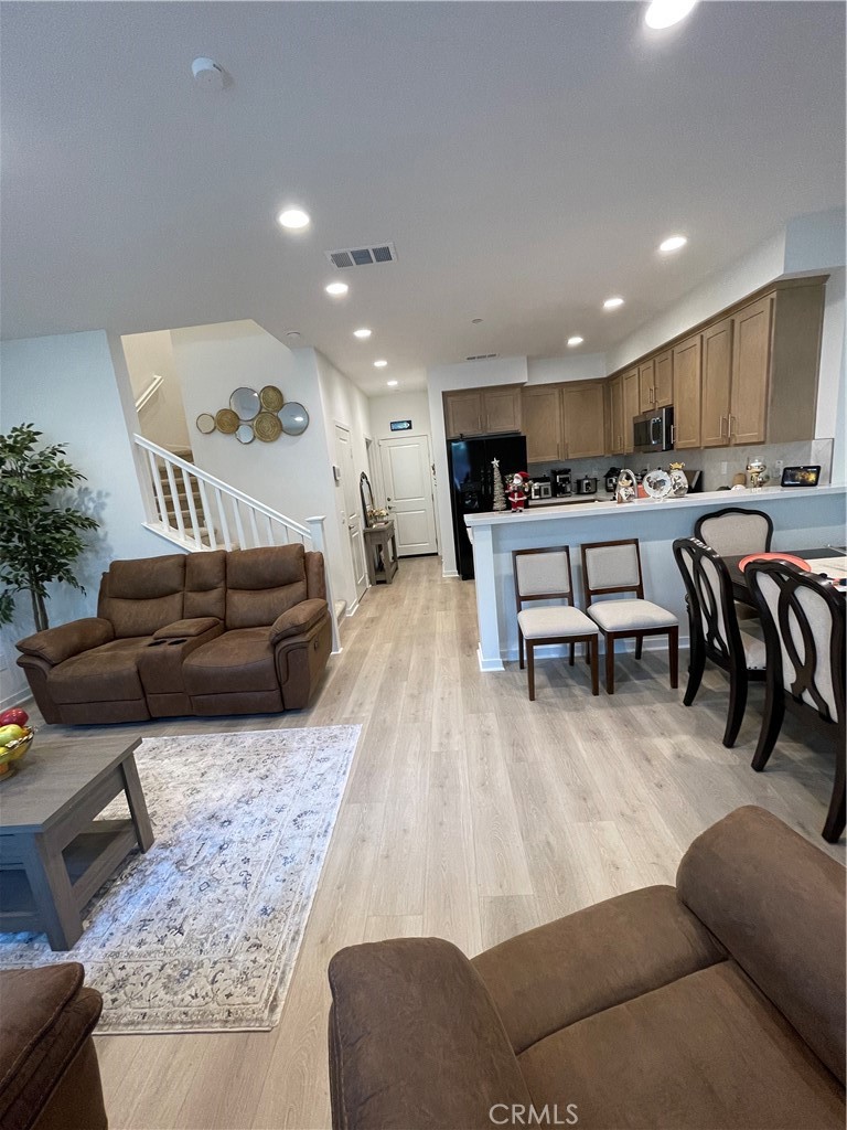 32367 Tannat Drive Temecula, CA 92591 - Photo 4 of 24