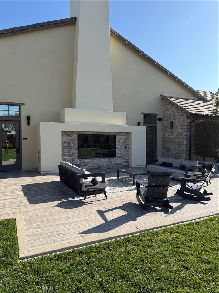 32367 Tannat Drive Temecula, CA 92591 - Photo 7 of 24