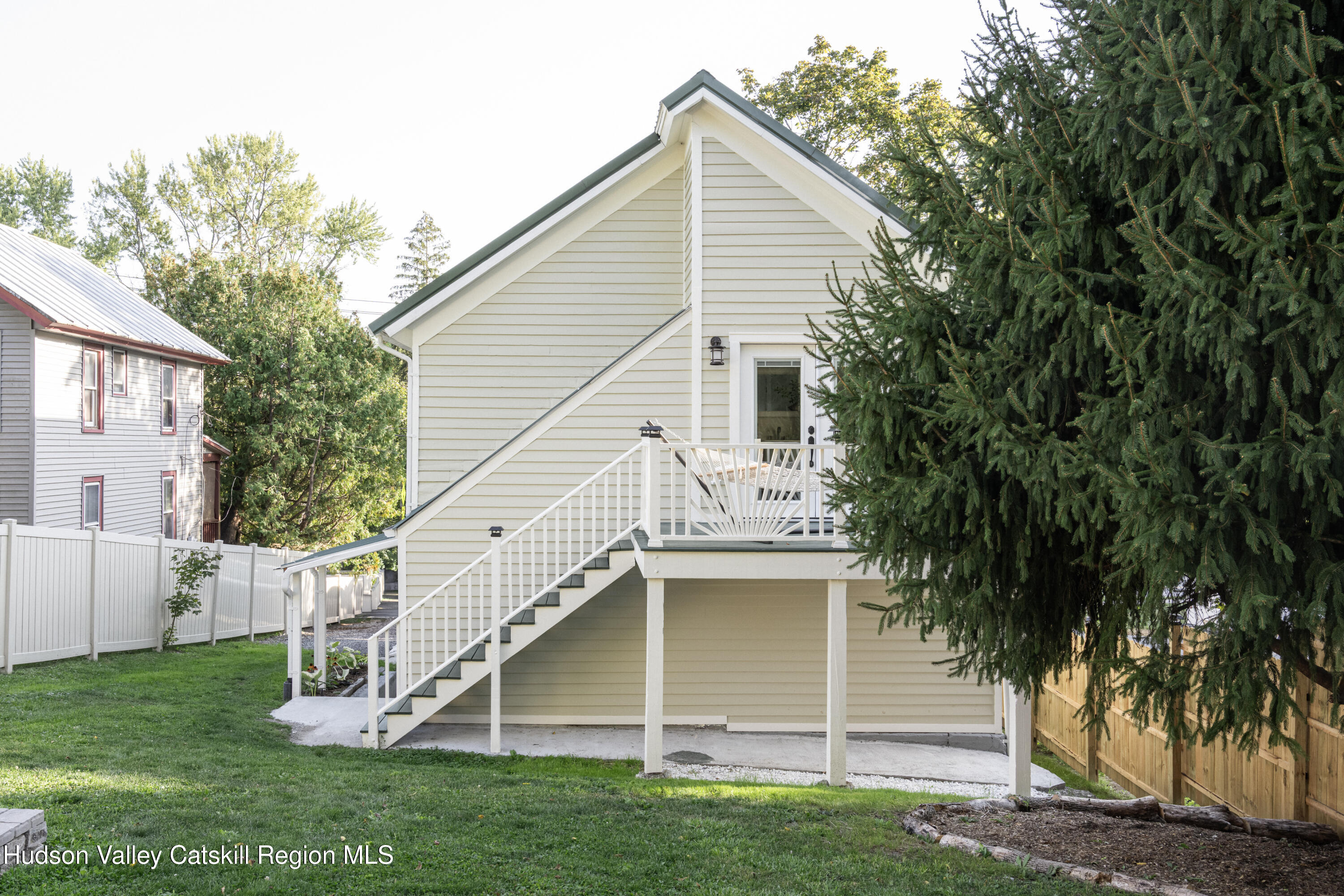 2859 Atlantic Avenue Hudson, NY 12534 - Photo 29 of 32 a view of a house with a yard