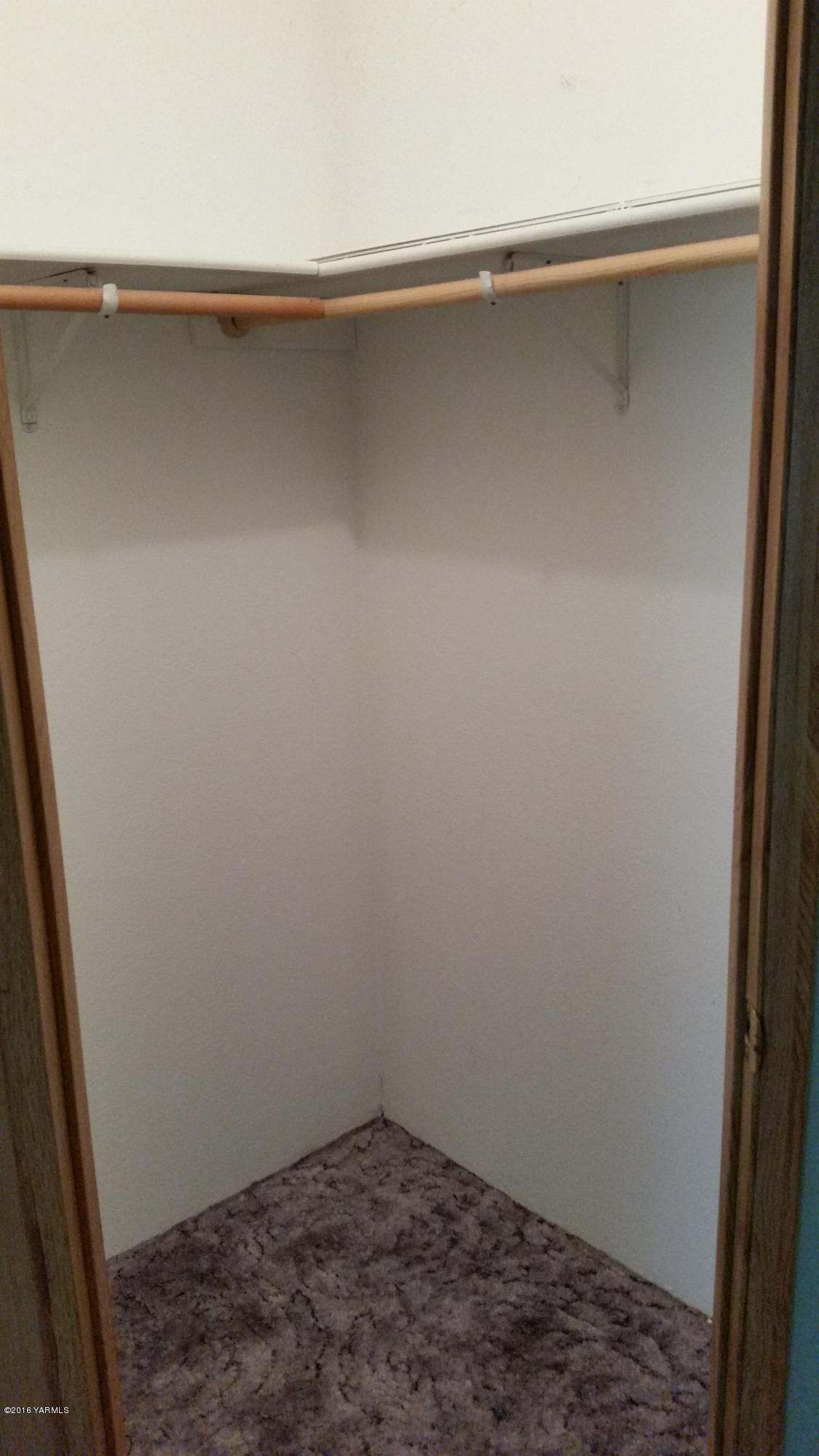 2211 Rosenkranz Road Tieton, WA 98947 - Photo 17 of 29 a view of a closet