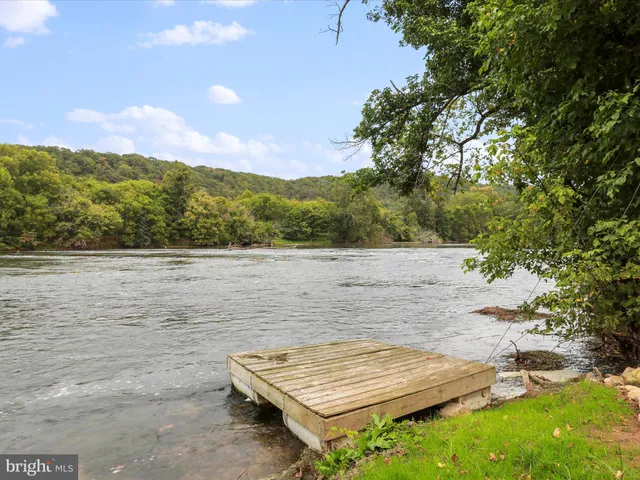 $750,000 | 378 Panhandle Road, Bentonville, VA 22610