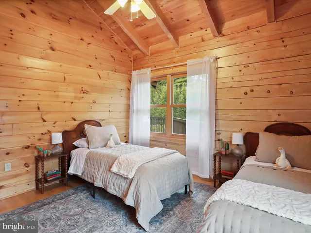 $750,000 | 378 Panhandle Road, Bentonville, VA 22610