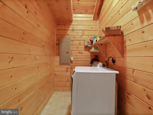 $750,000 | 378 Panhandle Road, Bentonville, VA 22610