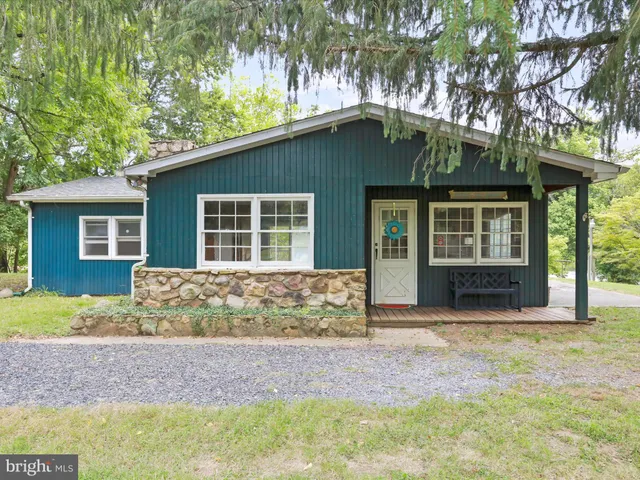 $750,000 | 378 Panhandle Road, Bentonville, VA 22610