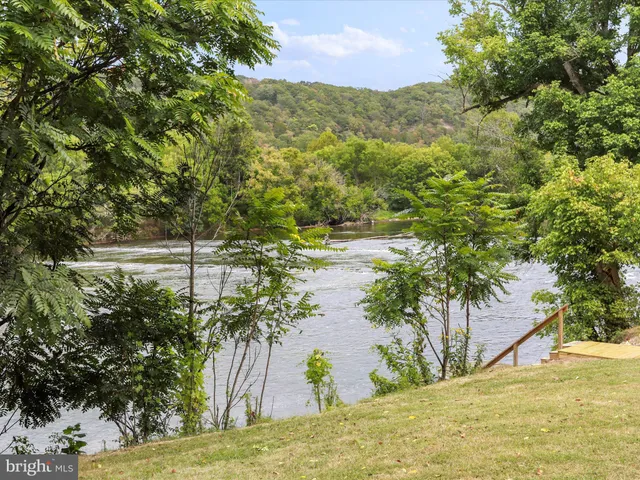 $750,000 | 378 Panhandle Road, Bentonville, VA 22610